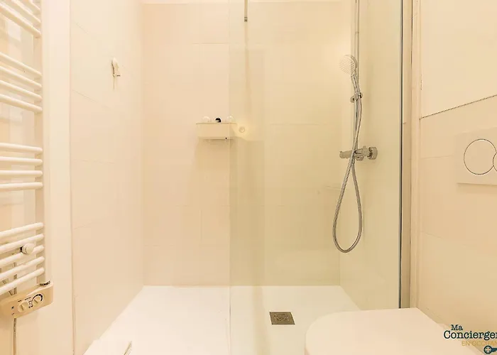 Artiste - Vue Sur Les Quais De La Garonne - Hypercentre