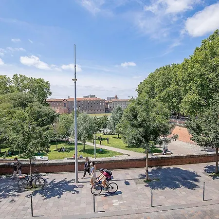 Artiste - Vue Sur Les Quais De La Garonne - Hypercentre *